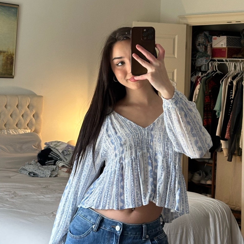 True Craft Blue and White Textured Top